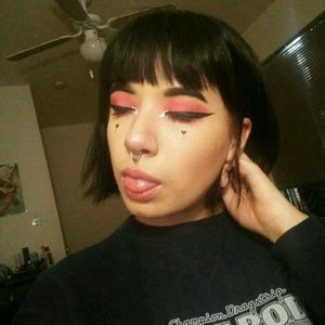 Meet your Posher, Destiny